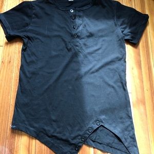 Black T-shirt
